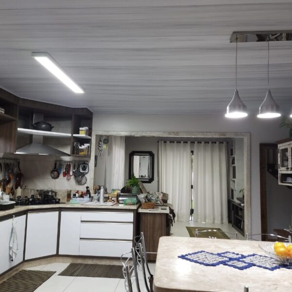 Forro PVC 7mm Liso Branco Rajado | Sob medida | Express - Imagem 4