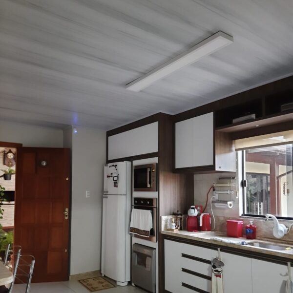 Forro PVC 7mm Liso Branco Rajado | Sob medida | Express - Imagem 3
